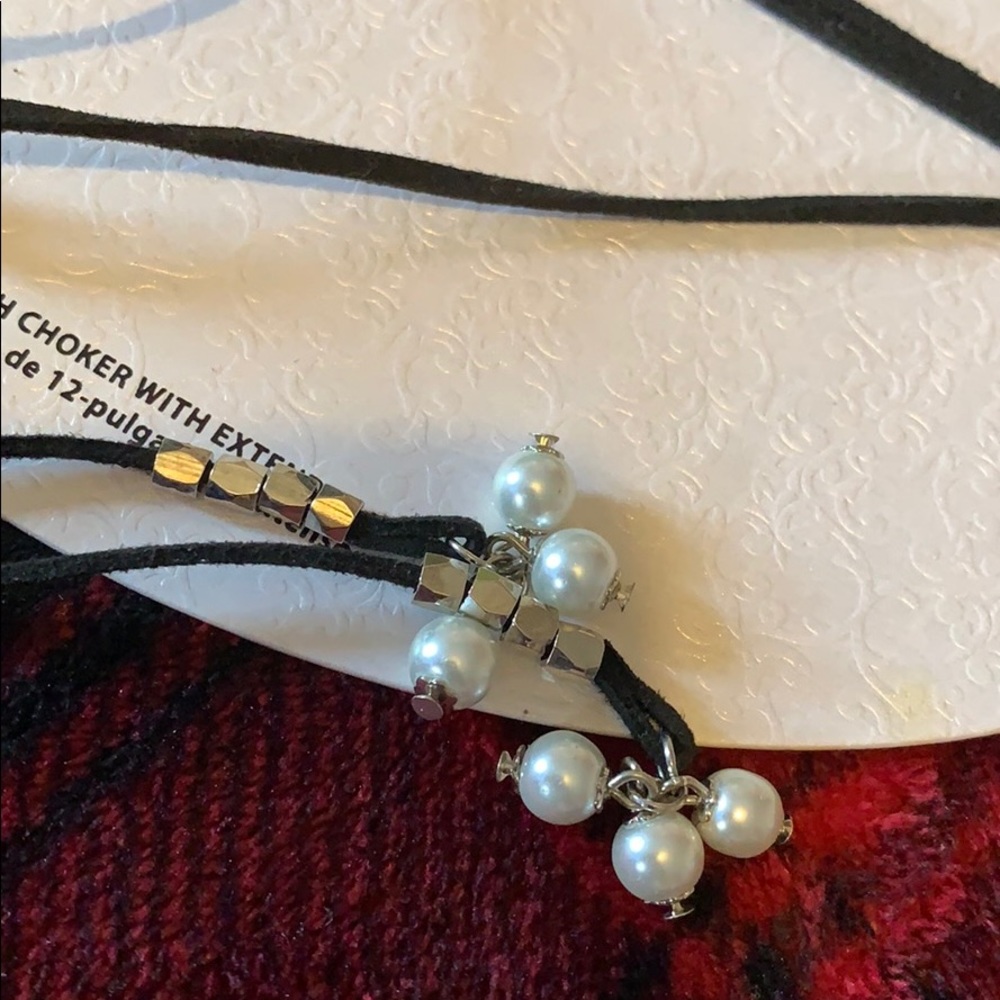 Chocker - Picture 2 of 3